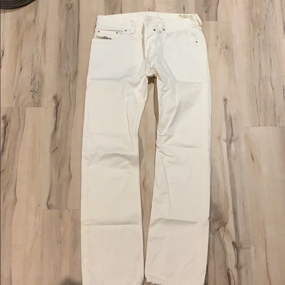 Brand new Diesel Safado jeans without tags 29 X 34